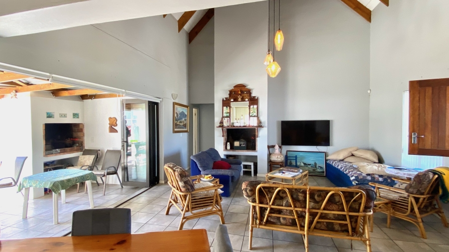 3 Bedroom Property for Sale in Dwarskersbos Western Cape